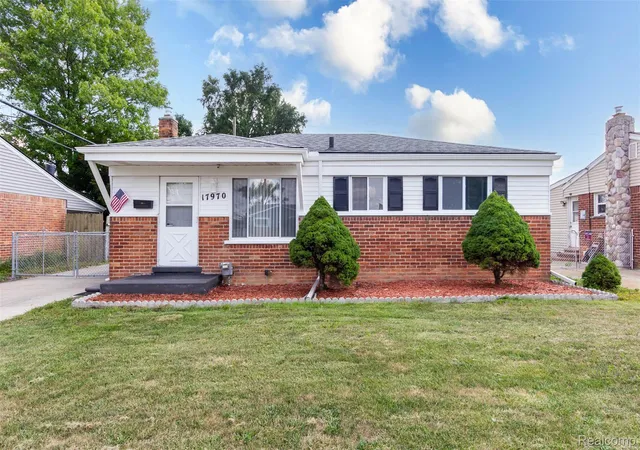 Photo 1 of Sale Pending at 17970 S Wind Dr, Fraser, MI 48026 | MLS# 20261066415 | Listing updated on 2026-09-17