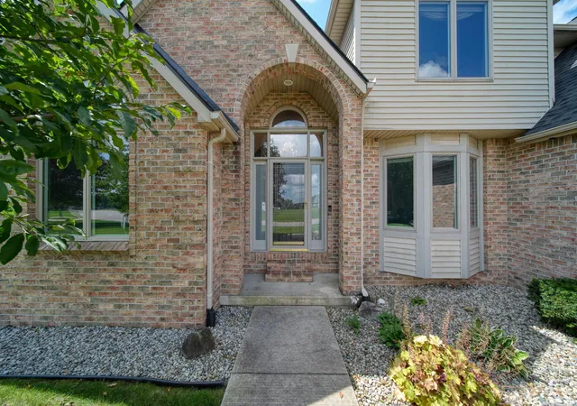 2nd image of 1245 Berkshire Ct, Adrian, MI 49221 | MLS# 81026043786