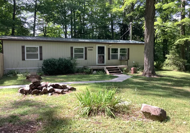 2nd image of 9488 S 11 Rd, Cadillac, MI 49601 | MLS# 67026043787