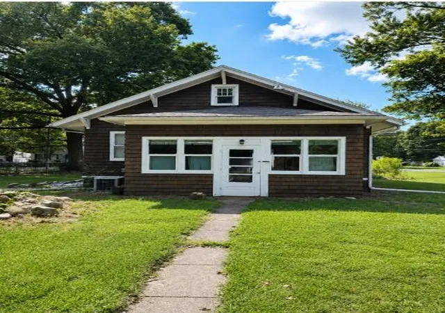 2nd image of 730 Gayle Ave, Kalamazoo, MI 49048 | MLS# 66026043796