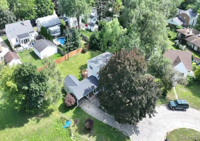 Photo 3 of Single family home for sale at 11 Congress Ct D, Saginaw, MI 48602 | MLS# 20261066425 | Listing updated on 2026-09-16