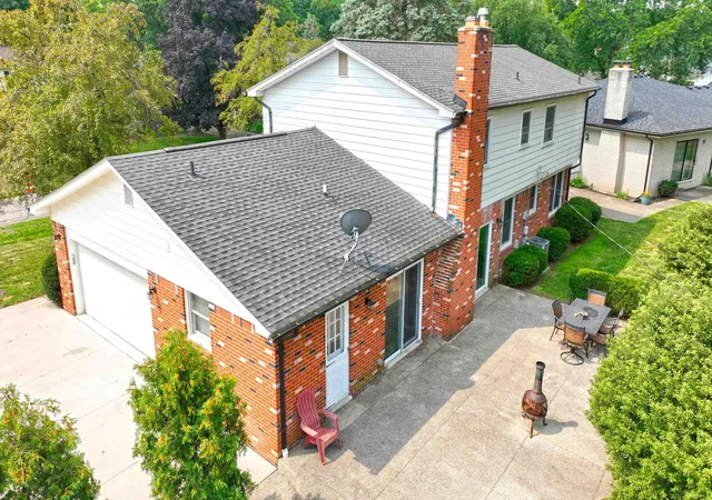 Photo 5 of Single family home for sale at 5417 Fieldcrest Dr, Shelby Township, MI 48316 | MLS# 58050219130 | Listing updated on 2026-08-25