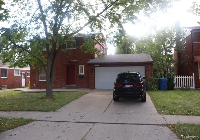 Photo 1 of Single family home for sale at 29275 Roan Dr, Warren, MI 48093 | MLS# 20261066440 | Listing updated on 2026-09-04
