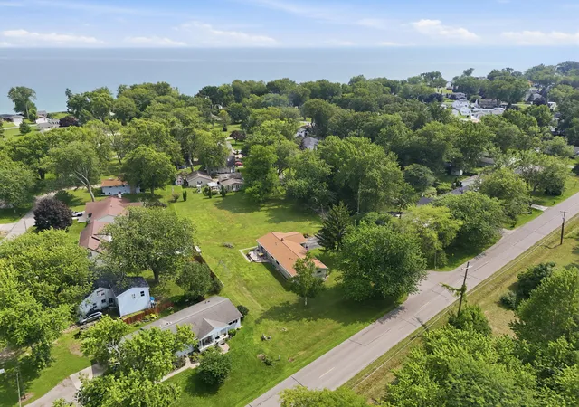38th image of 7676 Southmoor Dr, Monroe, MI 48161 | MLS# 81026043806