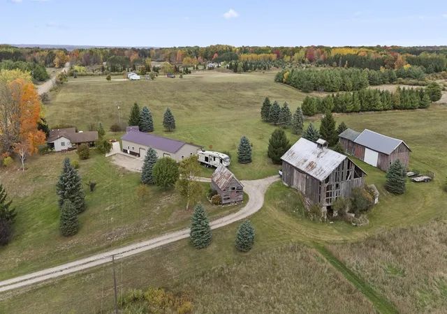 79th image of 3626 90th Ave, Evart, MI 49631 | MLS# 78080072560
