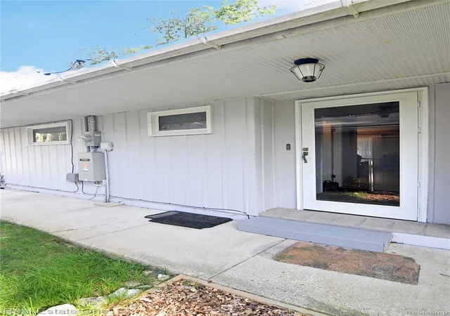 Photo 3 of Single family home for sale at 4255 N Ash Rd, Lincoln, MI 48742 | MLS# 20261066450 | Listing updated on 2026-09-17