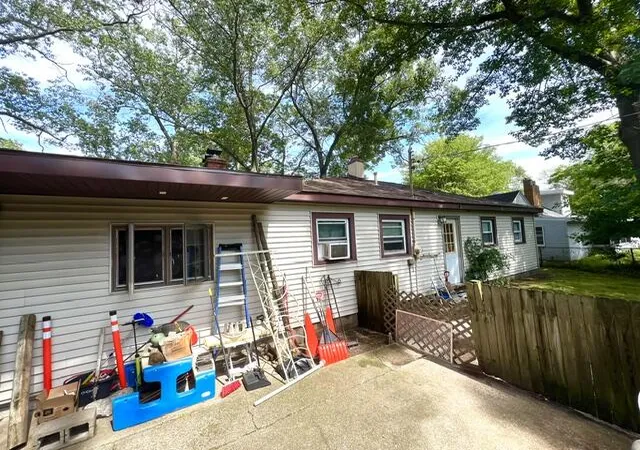 Photo 4 of Single family home for sale at 2063 S Manitou Cir, Norton Shores, MI 49441 | MLS# 65026043818 | Listing updated on 2026-09-15
