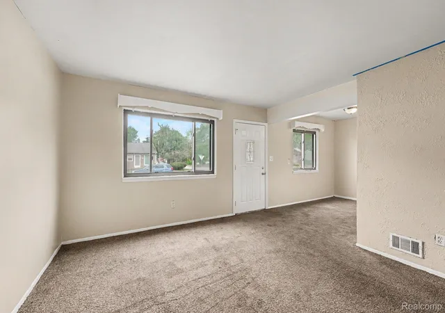 Photo 4 of Single family home for sale at 14096 Hendricks Ave, Warren, MI 48089 | MLS# 20261066455 | Listing updated on 2026-09-06