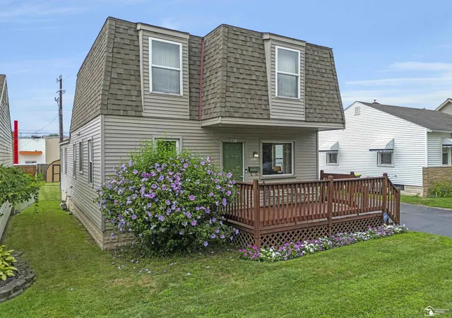 1st image of 431 Bentley Dr, Monroe, MI 48162 | MLS# 57050219141