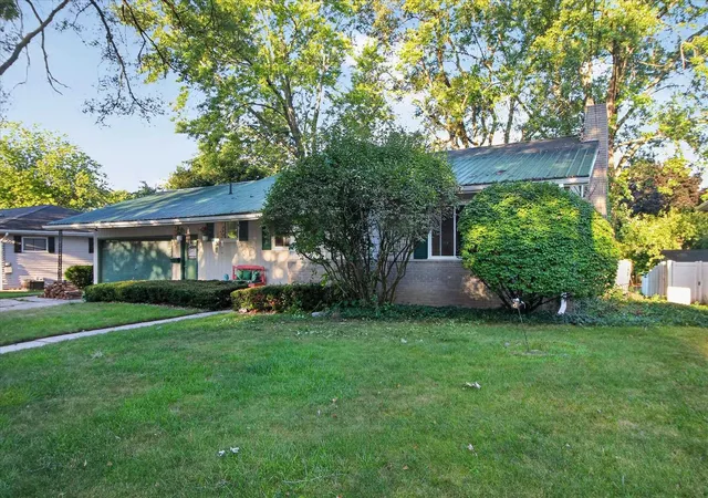 4th image of 189 Westview Dr, Alma, MI 48801 | MLS# 79080072567