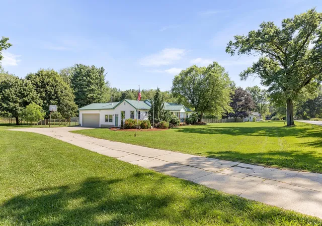 2nd image of 3155 Watkins Rd, Battle Creek, MI 49015 | MLS# 64026043823