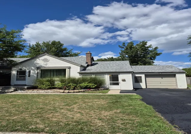 1st image of 20585 Anita Rd, Harper Woods, MI 48225 | MLS# 58050219143