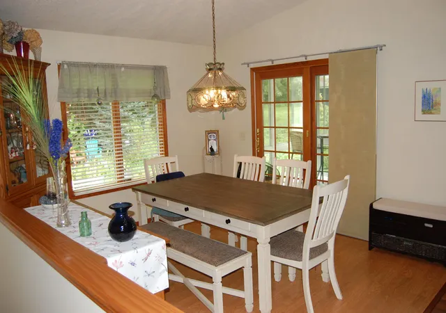Listing Photo 5 - Condo for sale in building located at 17041 Grandview Dr, Spring Lake, MI 49456