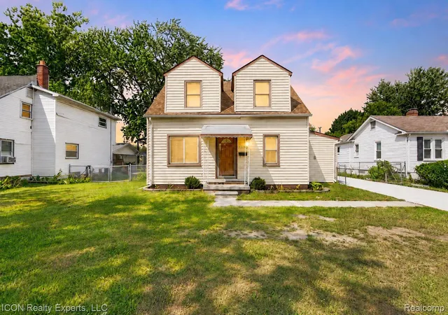 2nd image of 29220 Cambridge St, Garden City City Wayne, MI 48135 | MLS# 20261066468