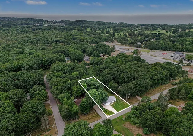 42nd image of 7079 W Decker Rd, Ludington, MI 49431 | MLS# 67026043835