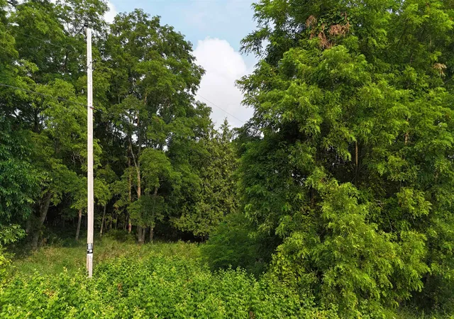 4th image of 7801 S West Bay Shore Dr, Northport, MI 49670 | MLS# 78080072568