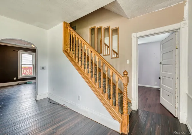 Photo 4 of Single family home for sale at 349 Monroe St, Carleton, MI 48117 | MLS# 20261066473 | Listing updated on 2026-09-11