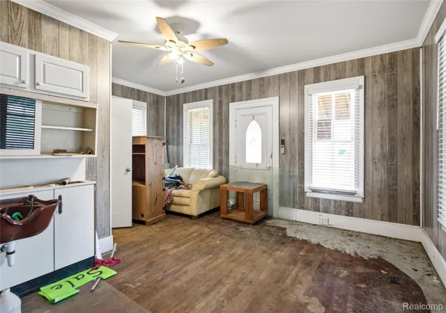 Photo 3 of Single family home for sale at 201 W Liberty St, South Lyon City Oakland, MI 48178 | MLS# 20261066481 | Listing updated on 2026-10-03