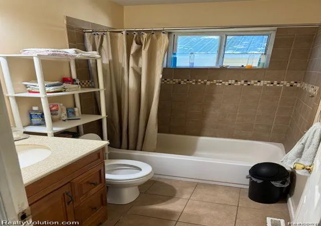 3rd image of 37 Maple Valley St, Sandusky, MI 48471 | MLS# 20261066490