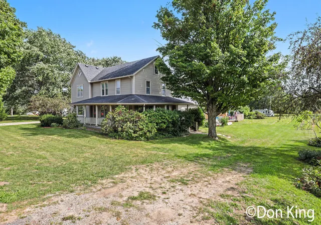 Photo 3 of Single family home for sale at 296 13 Mile Rd Ne, Sparta, MI 49345 | MLS# 65026043855 | Listing updated on 2026-09-09