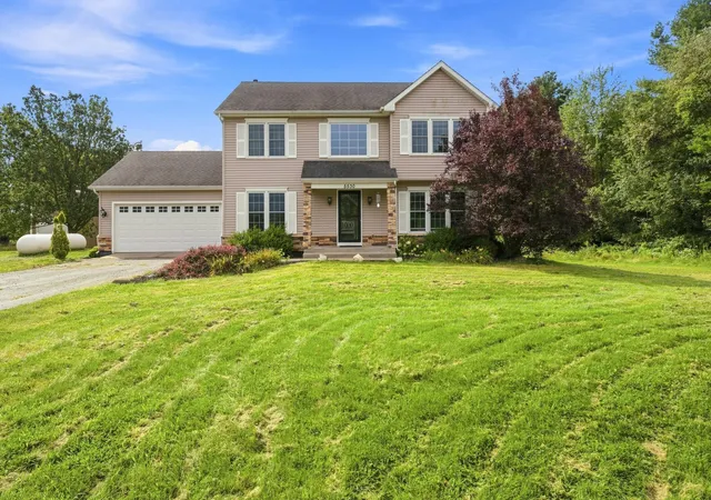 1st image of 5530 Buffalo Rd, Buchanan, MI 49107 | MLS# 69026043853