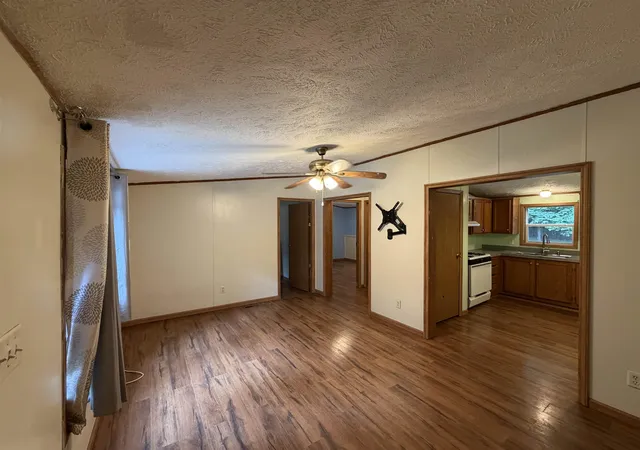 2nd image of 129 Pinecrest Dr, Beulah, MI 49617 | MLS# 78080072570