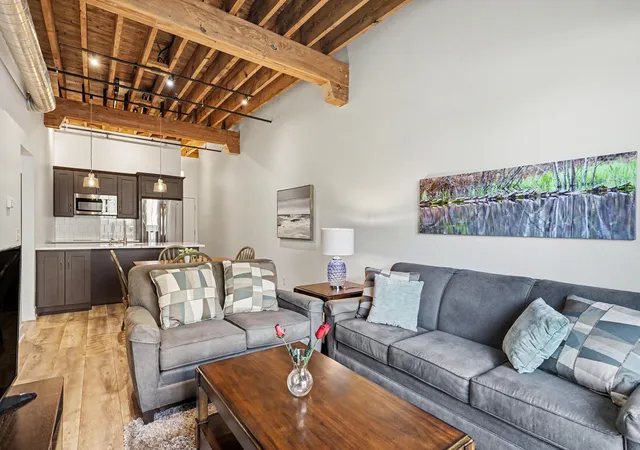4th image of 110 Central Ave #106, Holland, MI 49423 | MLS# 71026043858