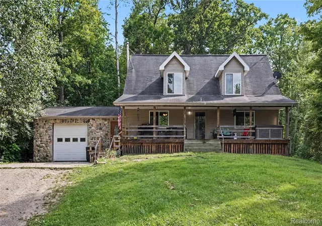 2nd image of 193 Miller Lake Rd, Columbiaville, MI 48421 | MLS# 20261066502