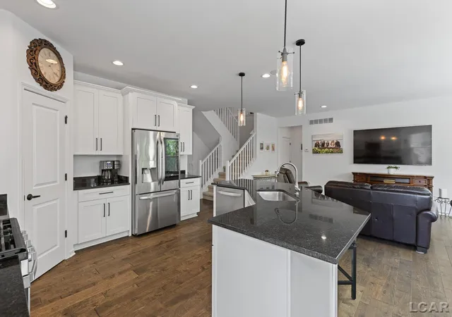 Photo 4 of Single family home for sale at 4338 Rolling Meadow Ln, Ypsilanti, MI 48197 | MLS# 56050219161 | Listing updated on 2026-09-14