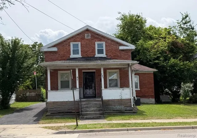 1st image of 721 W 3Rd St, Monroe, MI 48161 | MLS# 20261066521