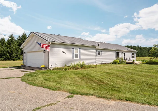 1st image of 8484 Zue Rd, Buckley, MI 49620 | MLS# 78080072574