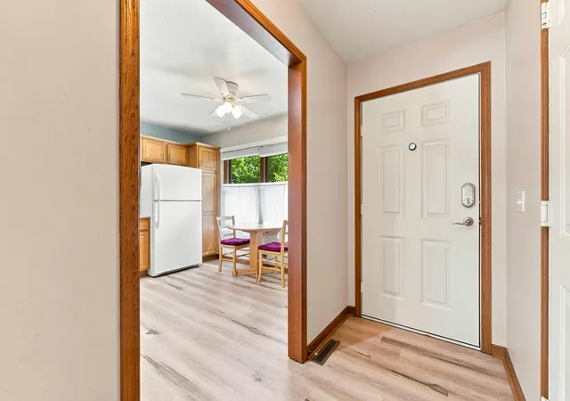 Listing Photo 3 - Condo for sale in building located at 6808 Birdsong Ave, Kalamazoo, MI 49009