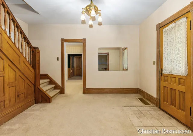 4th image of 706 S Baldwin St, Greenville, MI 48838 | MLS# 65026043898