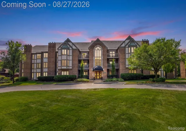 Photo 1 of Condo for sale at 822 Deer Ct, Plymouth City Wayne, MI 48170 | MLS# 20261066563 | Listing updated on 2026-09-10