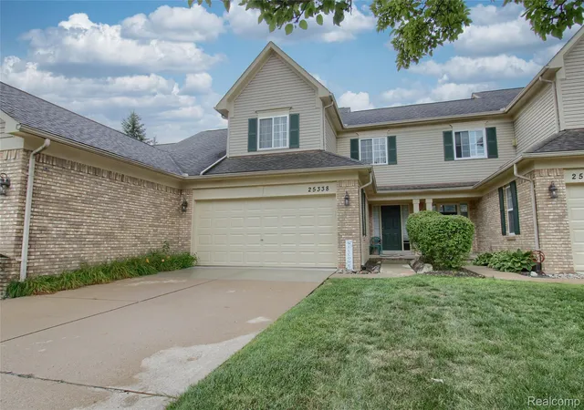 Photo 2 of Condo for sale at 25338 Petros Dr, Huron Charter Township Wayne, MI 48134 | MLS# 20261066566 | Listing updated on 2026-09-16