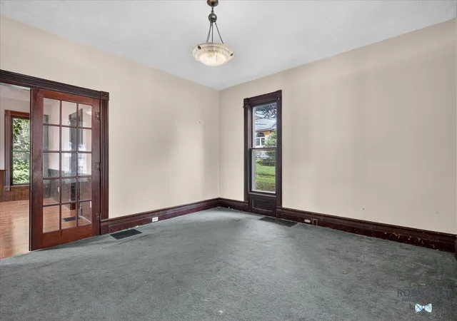 5th image of 445 N State St, Ionia, MI 48846 | MLS# 65026043908