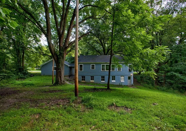 4th image of 59401 M 43, Bangor, MI 49013 | MLS# 69026043916
