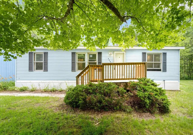 3rd image of 3663 S M-43 Hwy, Hastings, MI 49058 | MLS# 65026043917