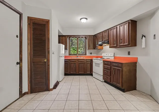 Photo 3 of Multi family home for sale at 103 N Lincoln St, Augusta, MI 49012 | MLS# 66026043921 | Listing updated on 2026-09-02