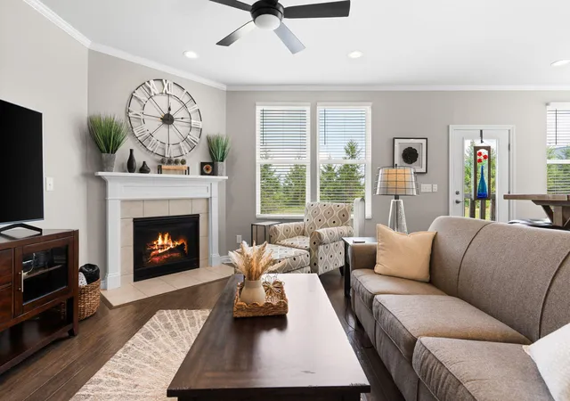 Listing Photo 4 - Condo for sale in building located at 568 Ivyland St, Ann Arbor, MI 48108