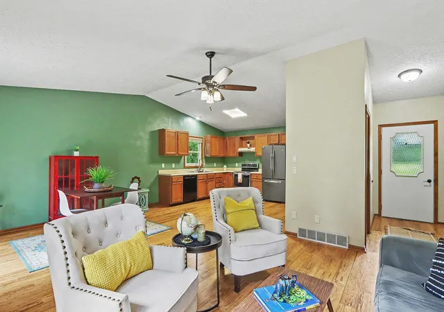 Photo 4 of Single family home for sale at 4118 Gray St, Portage, MI 49002 | MLS# 66026043942 | Listing updated on 2026-09-09