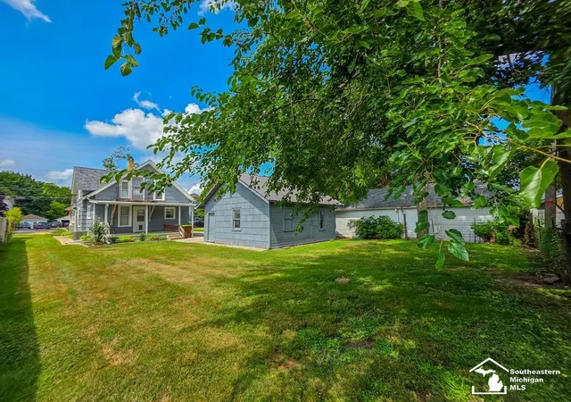4th image of 144 Godfroy Ave, Monroe, MI 48162 | MLS# 57050219194