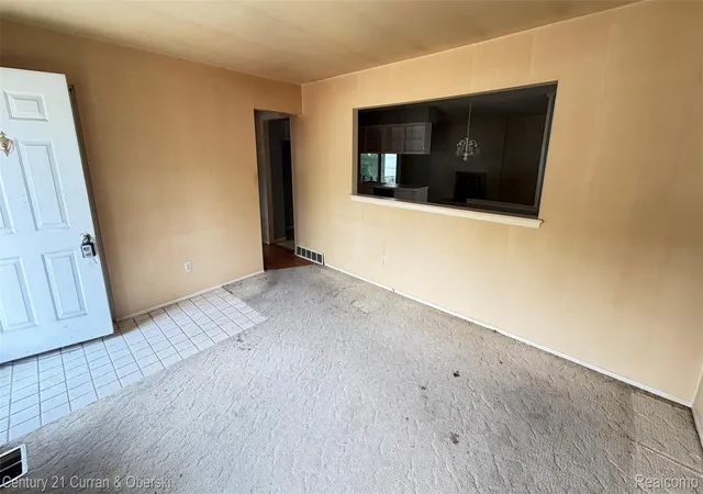 Photo 4 of Single family home for sale at 38609 Scott Dr, Westland City Wayne, MI 48186 | MLS# 20261066617 | Listing updated on 2026-08-24