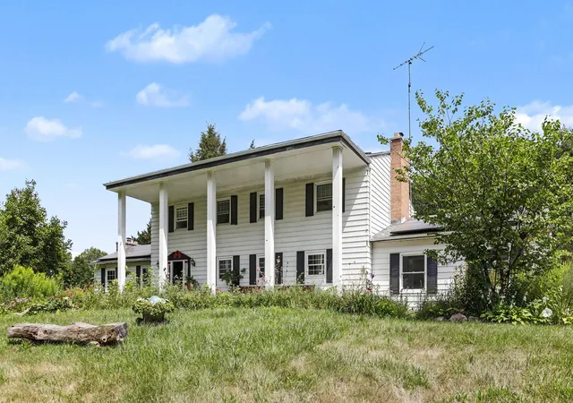 2nd image of 3715 Beckley Rd, Battle Creek, MI 49015 | MLS# 65026043944