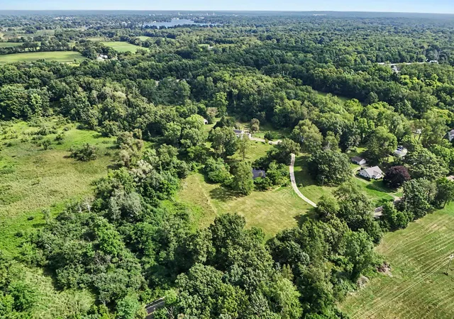 Photo 3 of Single family home for sale at 3715 Beckley Rd, Battle Creek, MI 49015 | MLS# 65026043944 | Listing updated on 2026-09-09