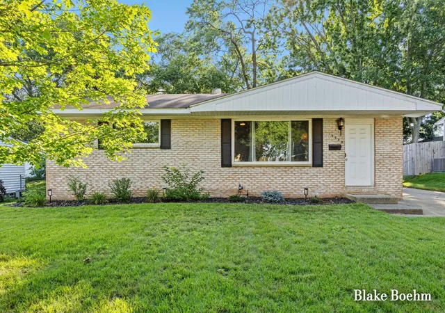 1st image of 3930 Havana Ave Sw, Wyoming, MI 49509 | MLS# 65026043954
