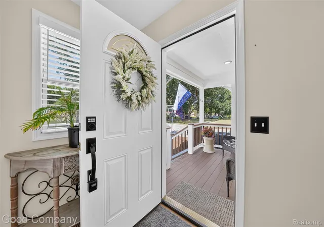 Photo 4 of Single family home for sale at 2145 Cole Rd, Orion Charter Township Oakland, MI 48362 | MLS# 20261066633 | Listing updated on 2026-09-04
