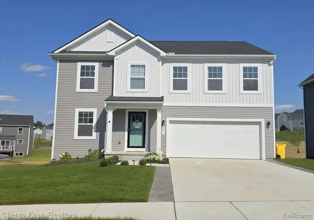 Photo 1 of Single family home for sale at 291 Quartz Wy, White Lake Charter Township Oakland, MI 48386 | MLS# 20261066640 | Listing updated on 2026-09-02