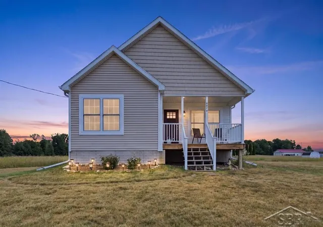 1st image of 5070 N Five Mile Rd, Hope, MI 48628 | MLS# 61050219210