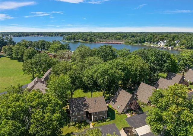 2nd image of 5632 N Watervliet Rd, Watervliet, MI 49098